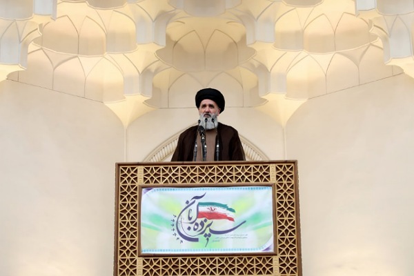 حجت الاسلام آقاجان پور رئیس عقیدتی سیاسی وزارت دفاع