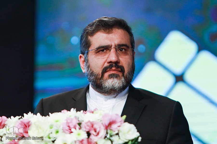 جایزه فرهنگی البرز به 47 دانش‌آموز نخبه اهدا شد