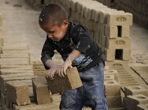 دوشنبه/ تغییر قانون؛ پلیس از این پس کودکان کار را جمع‌آوری می‌کند