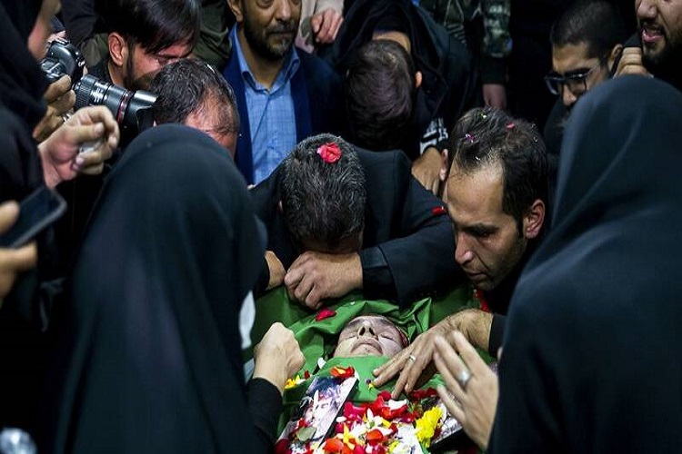 تشییع پیکر شهید مدافع امنیت «روحالله عجمیان» تشییع پیکر شهید مدافع امنیت «روحالله عجمیان»