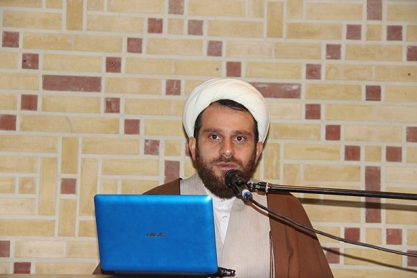 حجت‌الاسلام محمد کرباسی، مدیر مؤسسه فضای مجازی تراز انقلاب
