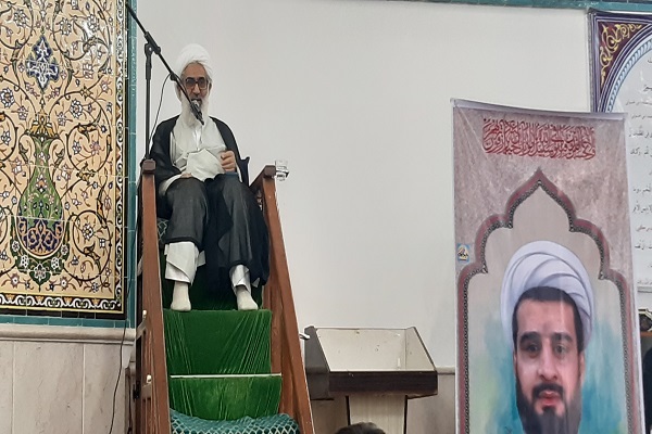 حجتالاسلام عزیزی امامجمعه زابل حجتالاسلام عزیزی امامجمعه زابل