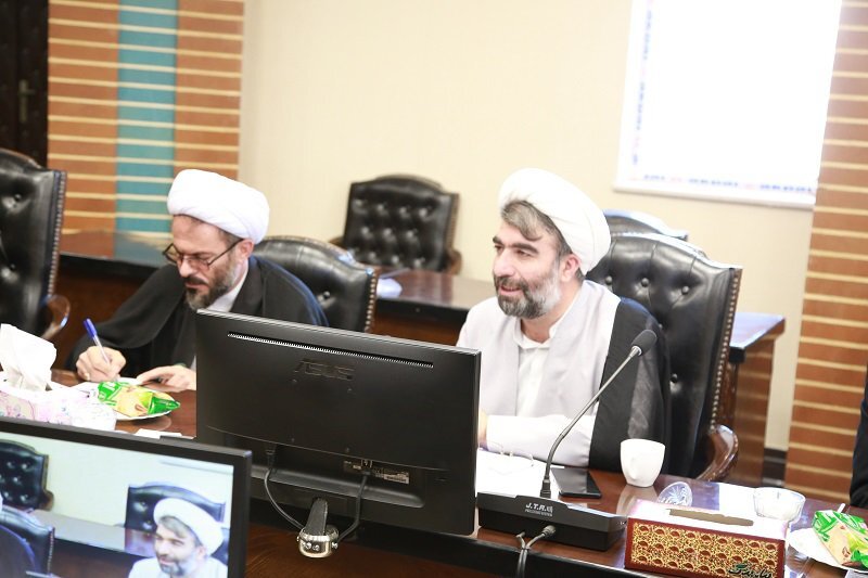 حجت الاسلام حبیب حاتمی، مسئول دفاتر نهاد رهبری در دانشگاه‌های لرستان
