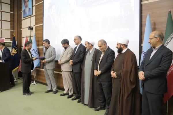ماموستا مامد کلشی‌نژاد، امام جمعه اهل تسنن ارومیه، مجتبی محمدی مدیرکل سابق زندان‌های آذربایجان‌غربی، ناصر عتباتی، رئیس کل دادگستری آذربایجان غربی