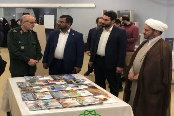 نمایشگاه کتاب گردشگری و تهران‌شناسی افتتاح شد