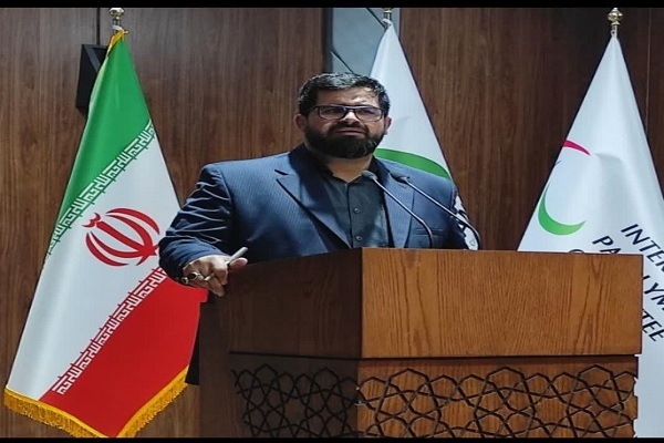 ابراهیم عزیزی، مدیر کانون مرکزی بسیج فرهنگیان آموزش و پرورش لرستان