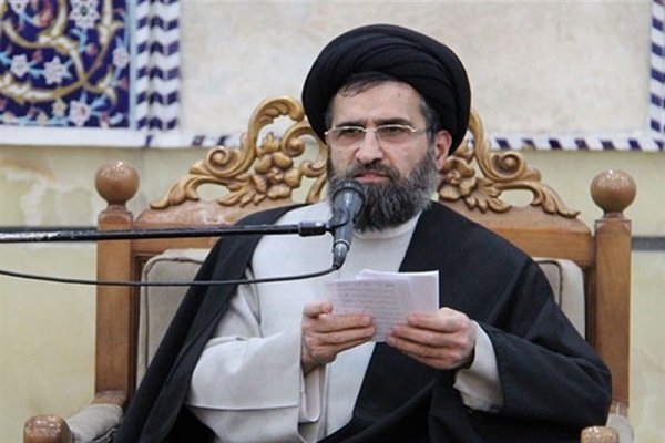 حجت‌الاسلام و‌المسلمین حسینی قمی، سخنران حرم بانوی کرامت
