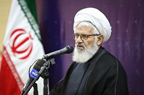 فکر مبارزه با استعمار و نظام سلطه تعطیل نمی‌شود