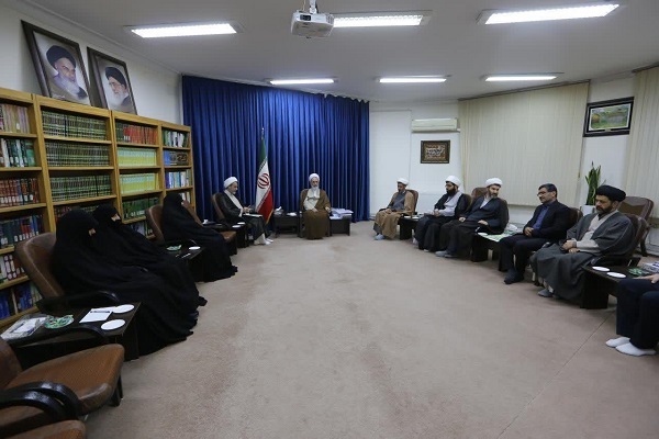 حجت‌الاسلام والمسلمین محمدرضا صالح، رئیس نمایندگی المصطفی در خراسان