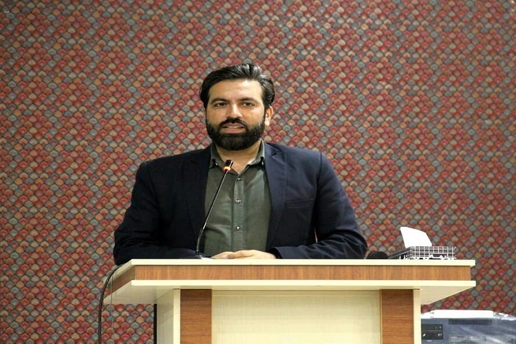ابراهیم نوروزی‌فر، رئیس سازمان بسیج مداحان استان البرز