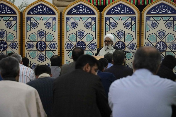 حجت الاسلام عزیزی امام جمعه زابل
