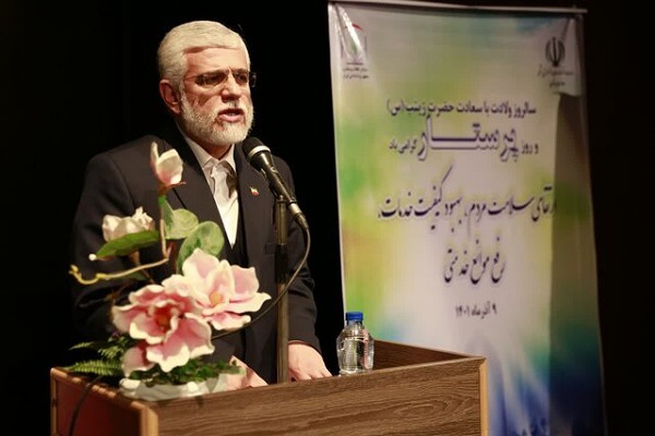 زنگانه استاندار گلستان در مراسم تجلیل از پرستاران نمونه