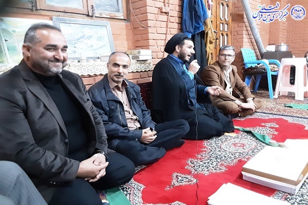 محفل انس باقران در هادی شهر