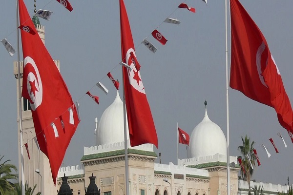 انتقاد گسترده از اقدام رئیس جمهور تونس در راستای عادی سازی روابط با رژیم صهیونیستی
