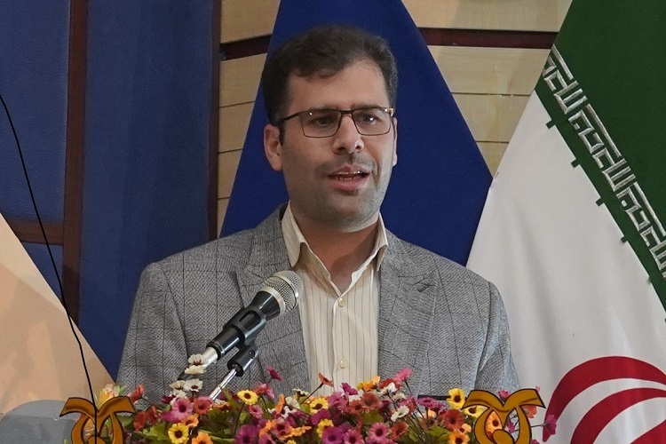 علی حفیظی، معاون دانشجویی ـ فرهنگی دانشگاه شیراز