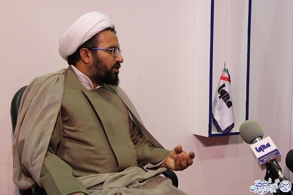 حجت الاسلام حسین کمیلی، مدیر ستاد اقامه نماز خراسان‌جنوبی