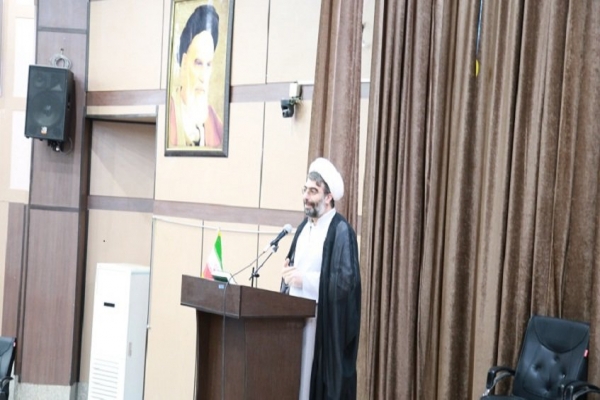 حجت الاسلام حبیب حاتمی، مسئول دفاتر نهاد رهبری در دانشگاه‌های لرستان