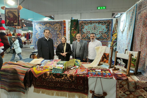نمایشگاه بین‌المللی صنایع دستی میلان و دغدغه هنرمندان ایرانی + عکس
