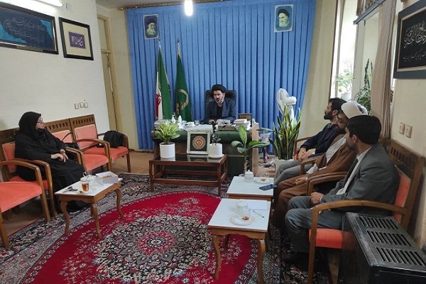دیدار امام جمعه بندرگز با معاون و مدیر آموزش و پرورش بندرگز