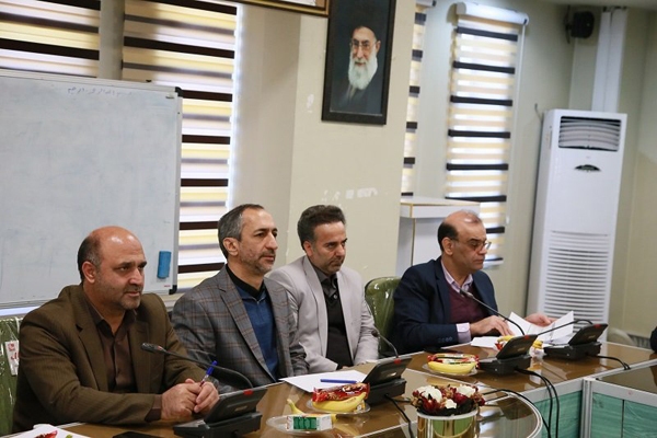 نشست مشاور وزیر کشور با دانشجویان و اساتید دانشگاه لرستان