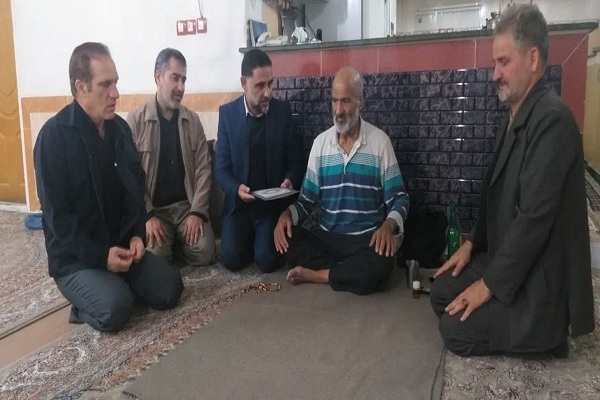 تجلیل از خادمان حسینی در لرستان