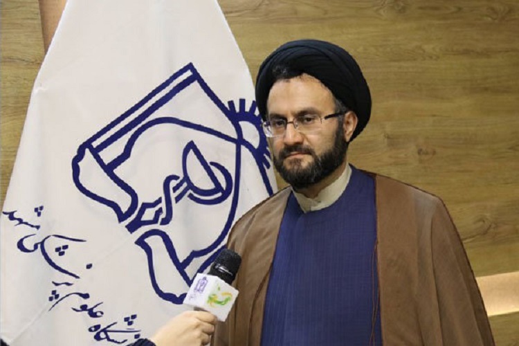 حجت‌الاسلام والمسلمین محمود طباطبایی مسئول دفتر نهاد مقام معظم رهبری دانشگاه علوم پزشکی مشهد