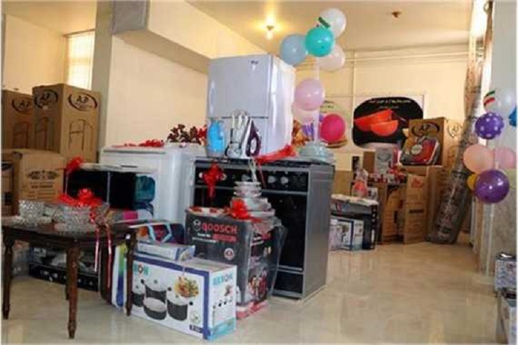 جهیزیه نوعروسان نیازمند توزیع 6 میلیارد ریال جهیزیه بین نوعروسان نیازمند شاهرود