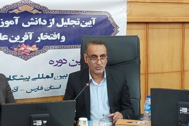 فرشید قاسمی، معاون آموزش متوسطه آموزش و پرورش فارس