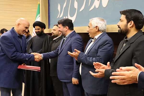 پژوهش‌های برتر فرهنگی، هنری و اجتماعی استان یزد معرفی شدند