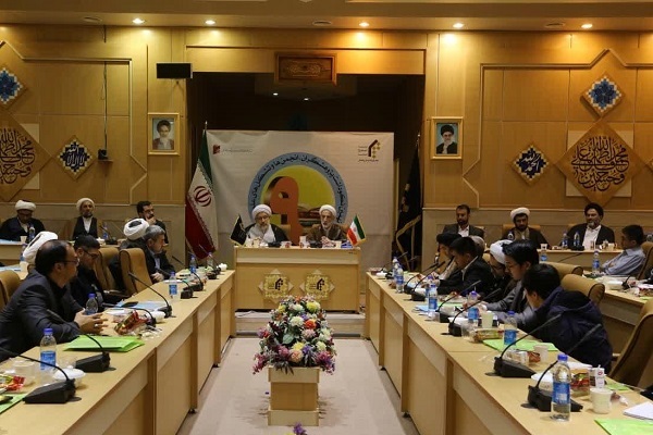 علی عباسی، رئیس جامعةالمصطفی العالمیه