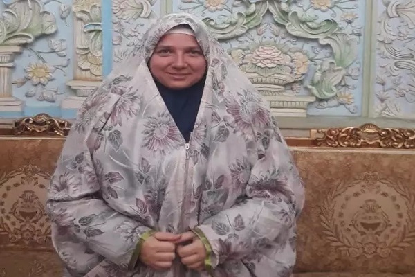 بانوی تازه مسلمان شده صربستانی
