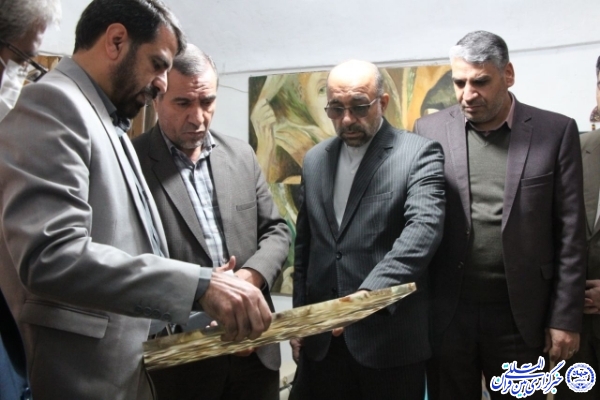 بازدید مسئولان از طرح‌های اشتغال و دانش بنیان امداد در بیرجند
