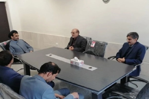 نشست رئیس نمایندگی نهاد رهبری ورئیس جهاد دانشگاهی