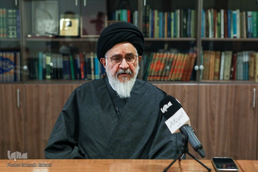 حوزه و دانشگاه