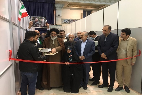 گرامیداشت روز جمهوری اسلامی و افتتاح مردمی نمایشگاه قرآن + فیلم