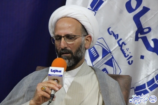 حجت الاسلام و المسلمین محسن محمدی، مشاور استاندار خراسان‌جنوبی در امور هماهنگی روحانیت، ائمه جمعه و جماعات