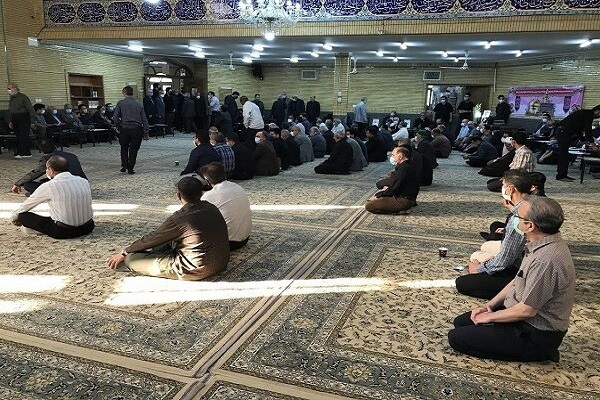 رمضان فرصتی برای غفلت‌زدایی از دل‌هاست