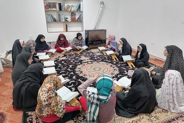 کلاس آموزش قرآن در چهرقان