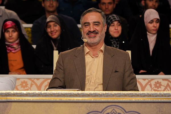 احمد ابوالقاسمی داور برنامه محفل