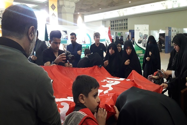 برنده پرچم گنبد حضرت عباس(ع) در نمایشگاه قرآن معرفی شد