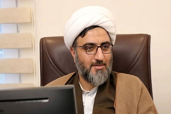 حجت الاسلام عزت زمانی معاون فرهنگی سازمان تبلیغات کشور