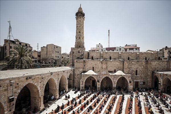 انس فلسطینیان با مسجد تاریخی العمری در قلب غزه/اماده