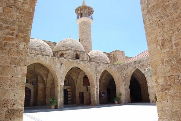 انس فلسطینیان با مسجد تاریخی العمری در قلب غزه/اماده