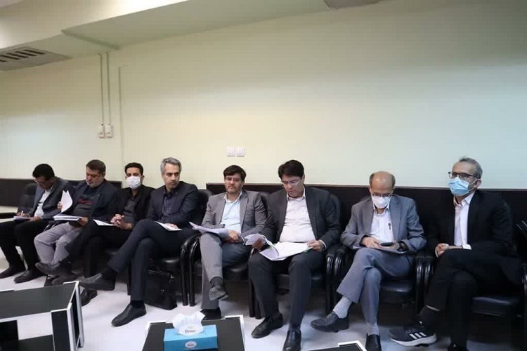بازدید مسئولان مجموعه سلامت فارس از امکانات سپیدان