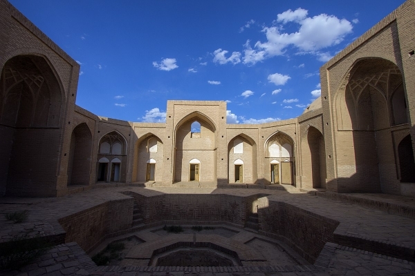 مدرسه علمیه علیا خراسان‌جنوبی