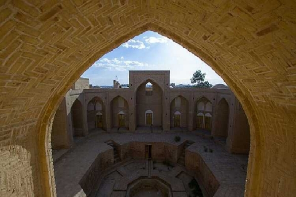 مدرسه علمیه زهان