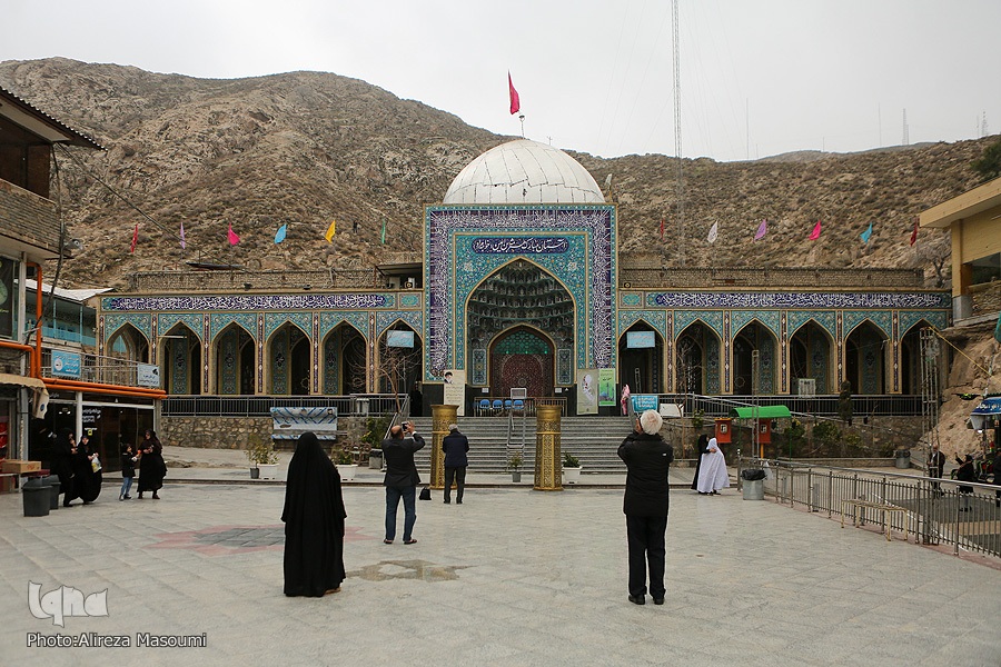 ستان مقدس هرثمه بن اعین
