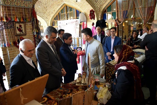 بازدید از جشن ملی نوروزگاه در سنندج