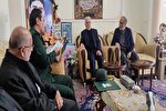 دبیر ستاد 12000 شهید استان با خانواده «شهرام طایفه» دیدار کرد