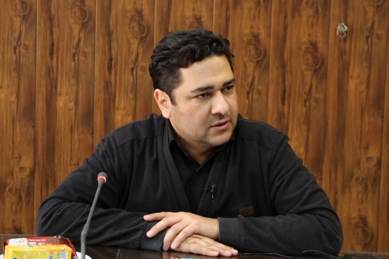 محمداسماعیل گلمکانی، عضو هیئت‌ علمی گروه مکانیک دانشگاه آزاد اسلامی واحد مشهد